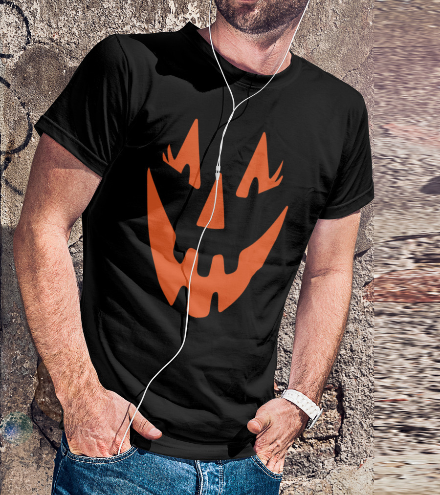Pumpkin Halloween Smiley Face Jack-O'-Lantern Face T-Shirt