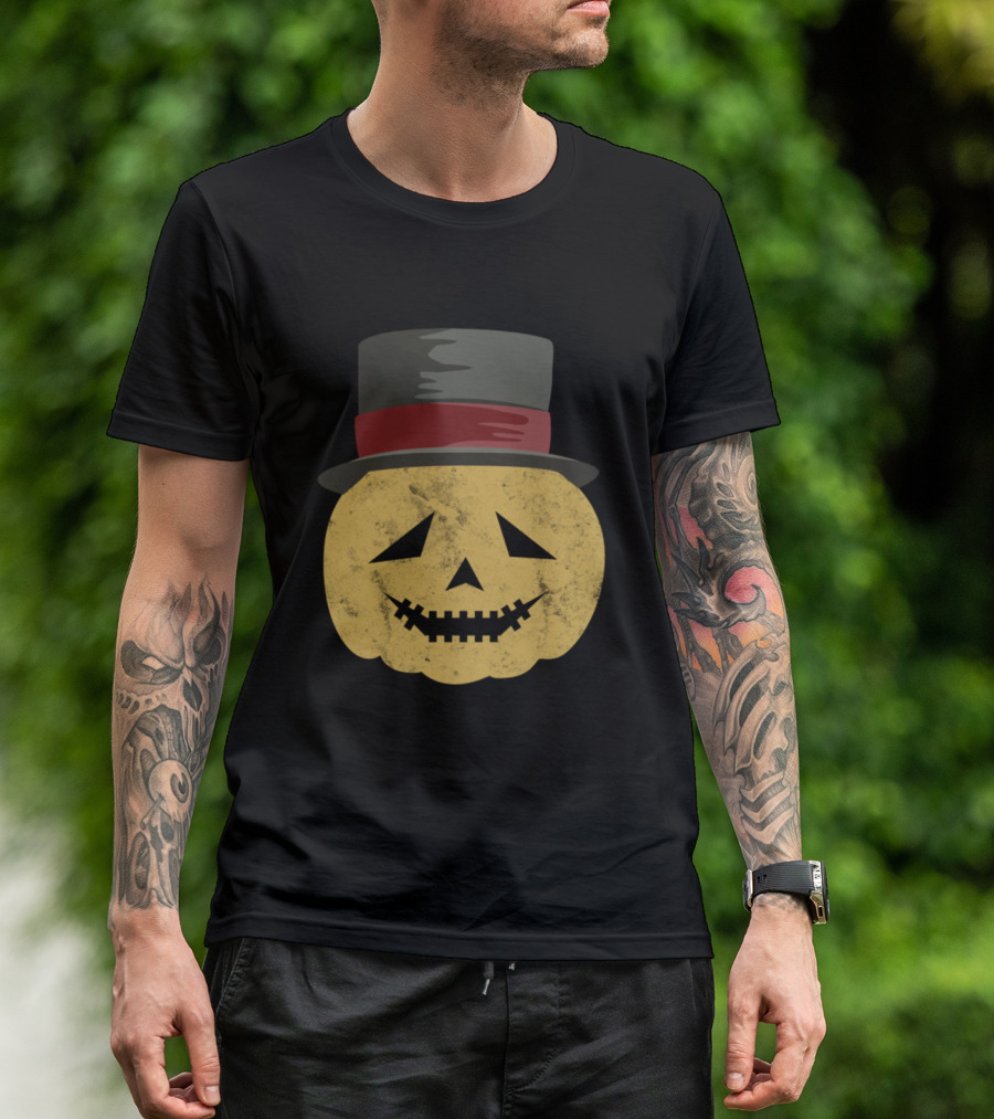 Scary Pumpkin Head With Hat And Grinning Face T-Shirt