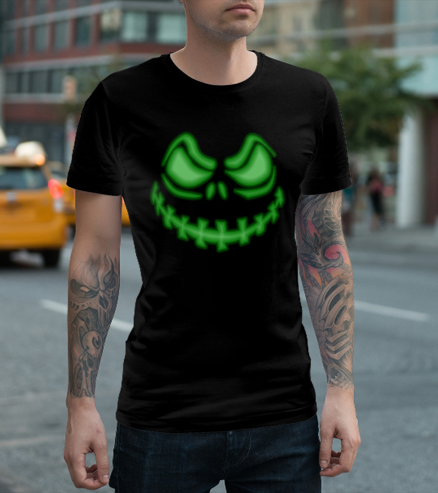 Halloween Angry Green Pumpkin Face Glowing Grin T-Shirt