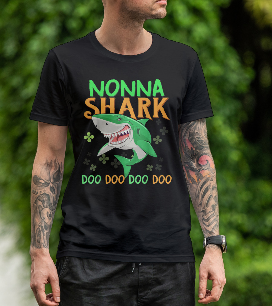 Nonna Shark Doo Doo Doo St Patricks Day Irish Shamrock T-Shirt