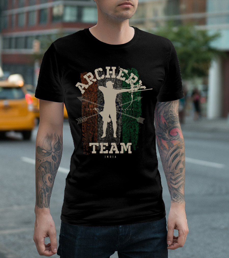 India Archery Team Sports Indian Flag Bow and Arrow T-Shirt