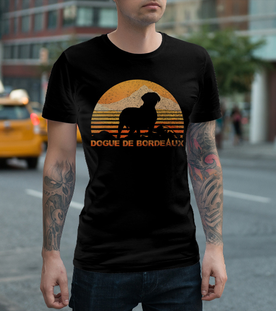 Dogue De Bordeaux Retro Sunset T-Shirt