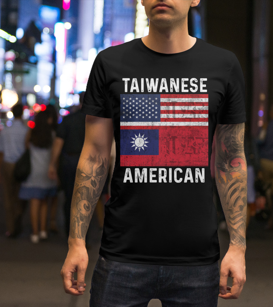 Taiwanese American Distressed Taiwan USA Flags T-Shirt