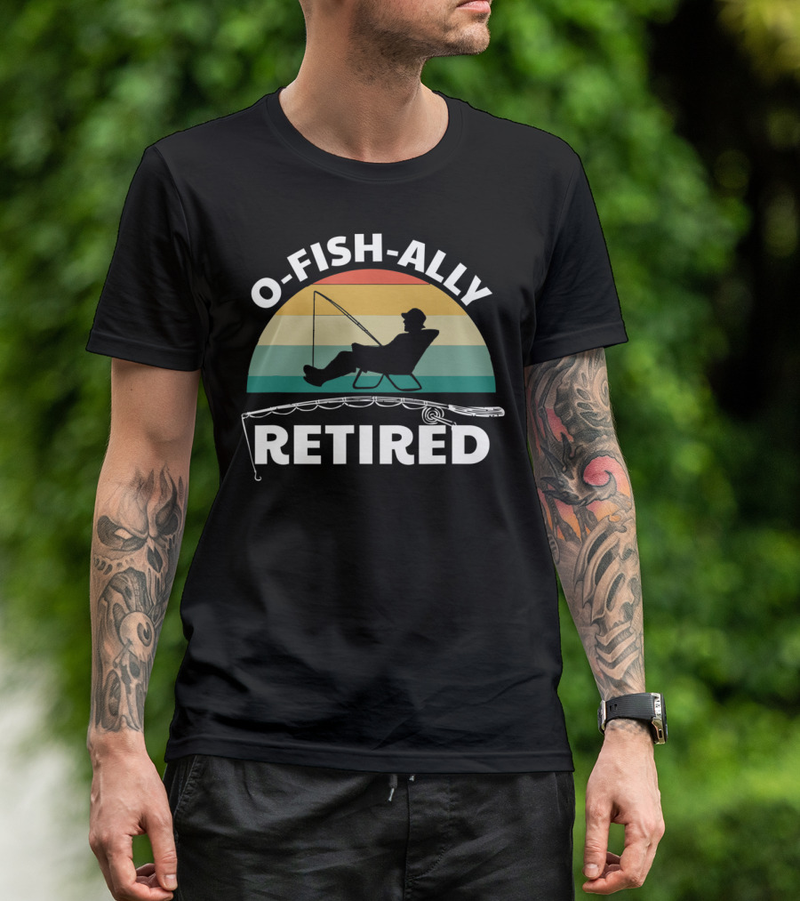 O-Fish-Ally Retired Fishing Silhouette Vintage Sunset T-Shirt