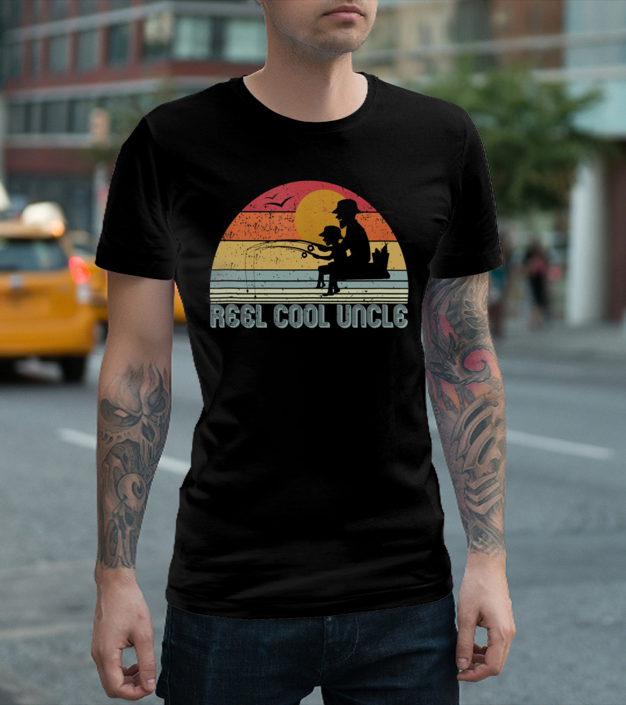 Reel Cool Uncle Vintage Fisherman Father's Day Silhouette Sunset T-Shirt
