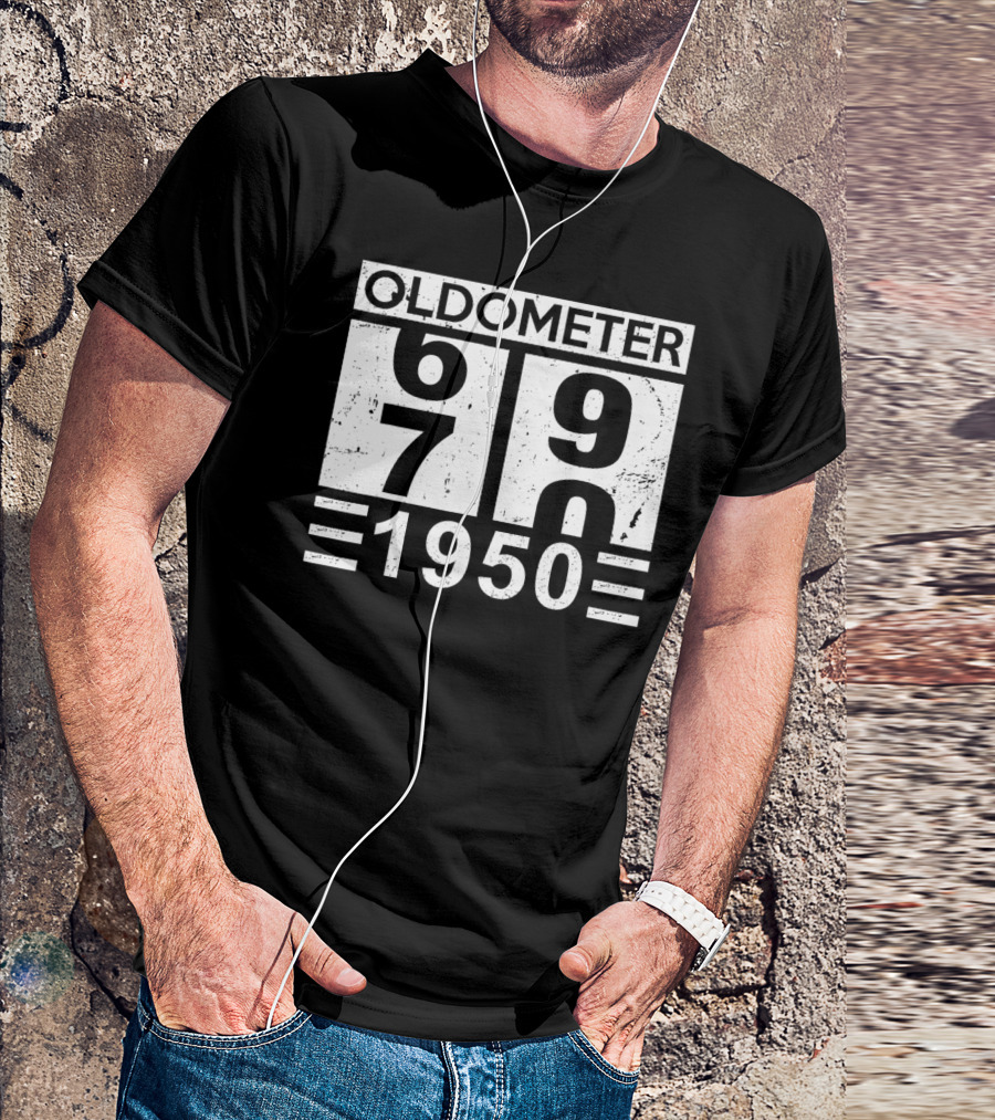 Oldometer 69 70 Born In 1950 Birthday Humor T-Shirt