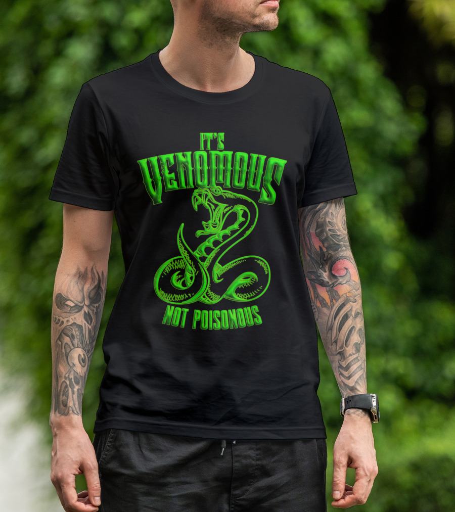 It's Venomous Not Poisonous Herpetology Zookeeper T-Shirt
