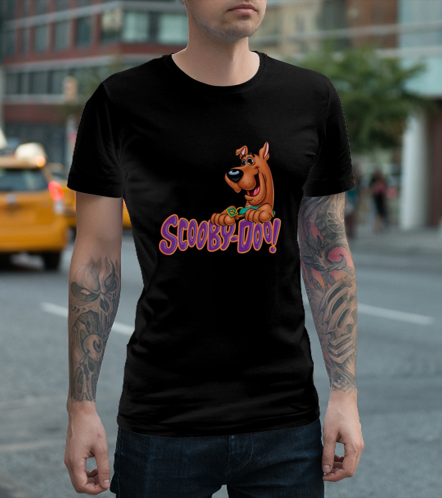 Scooby-Doo Lively Cartoon Character Icon With Collar Tag T-Shirt