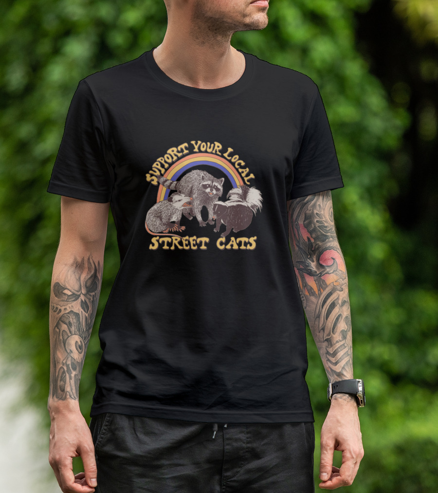 Support Your Local Street Cats Vintage Raccoon And Skunk Retro Rainbow T-Shirt