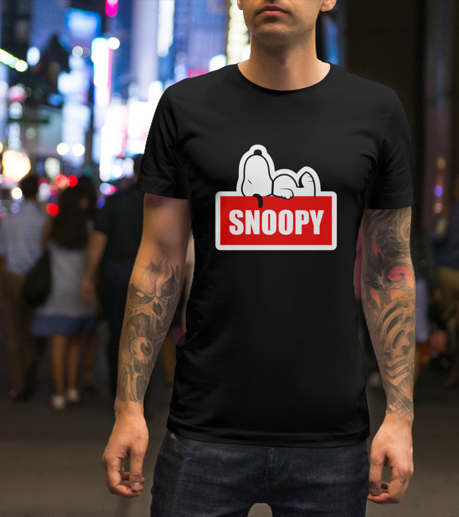Snoopy Lying Down Peanuts Red Label T-Shirt