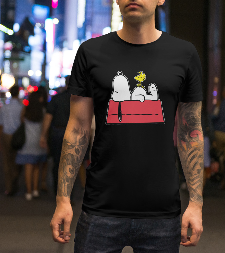 Snoopy And Woodstock Relaxing On Doghouse T-Shirt