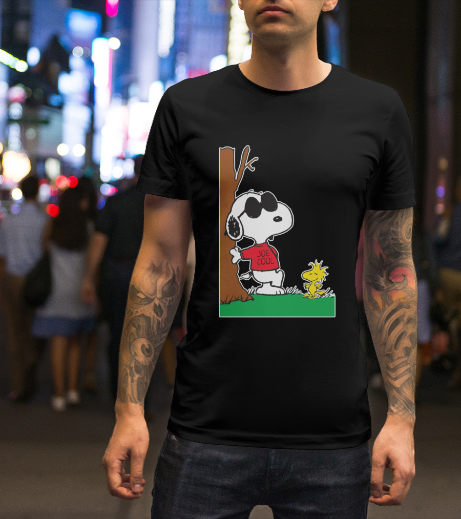 Snoopy Joe Cool And Woodstock Relaxing By The Tree T-Shirt
