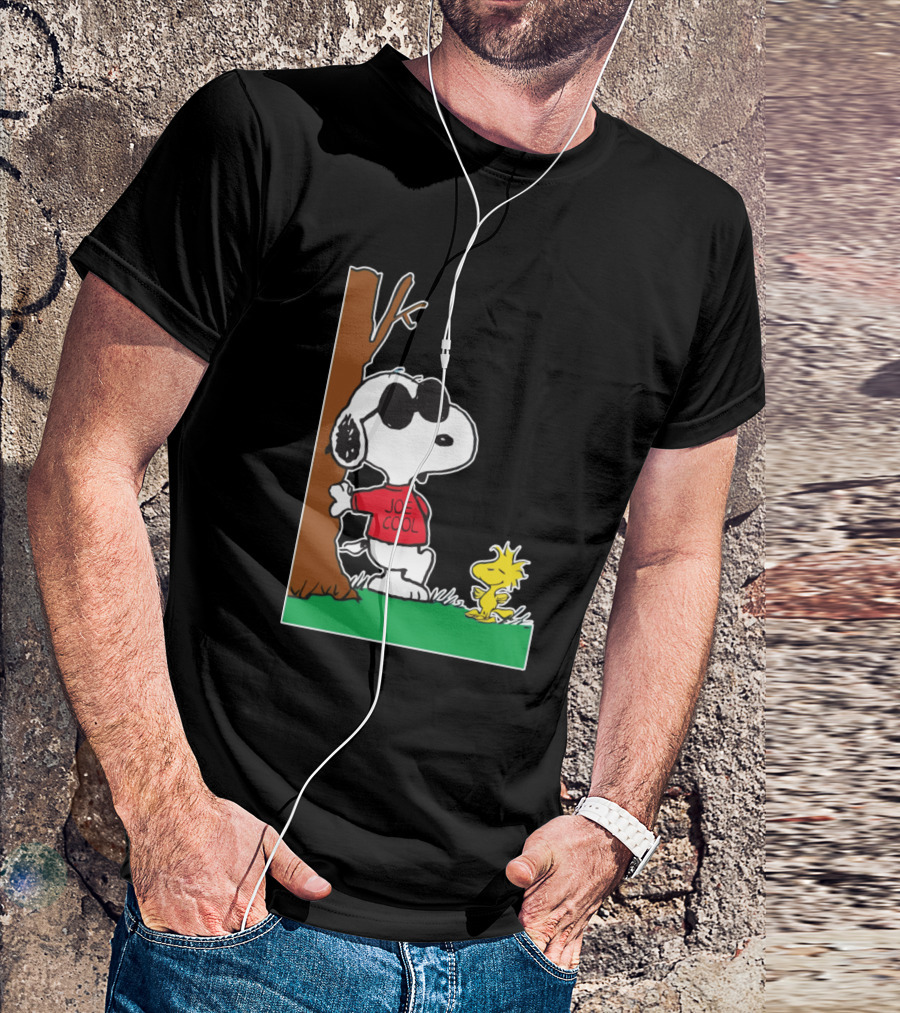 Snoopy Joe Cool And Woodstock Relaxing By The Tree T-Shirt