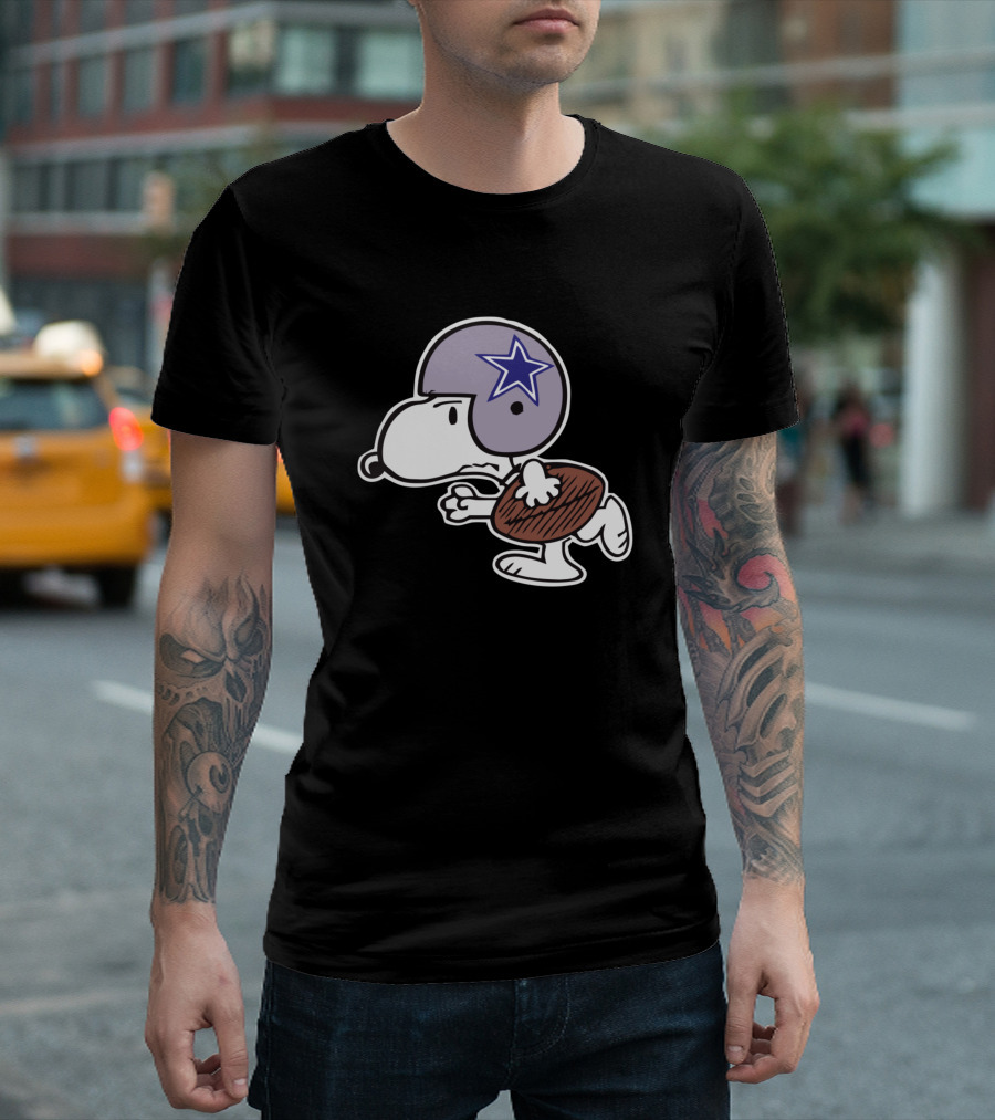 Snoopy Football Dallas Cowboys Helmet Star T-Shirt