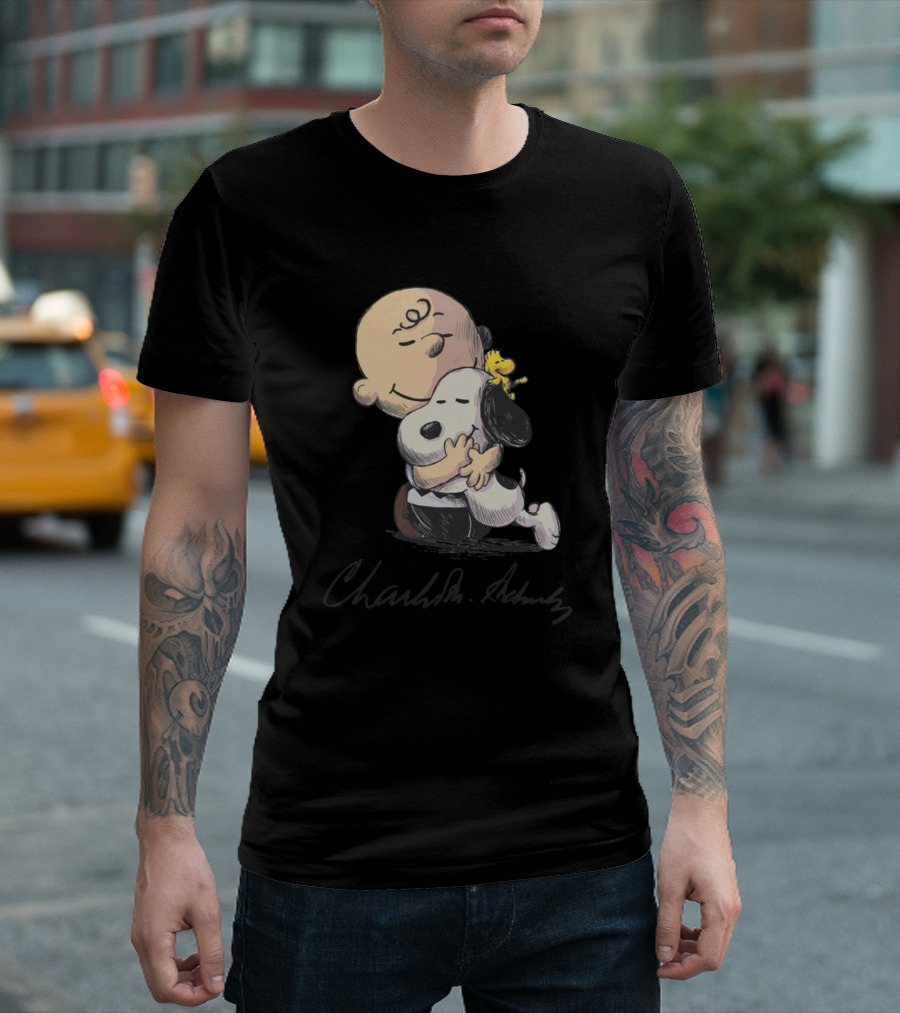 Charlie Brown Hugging Snoopy Woodstock Signature Charlie Brown Snoopy T-Shirt