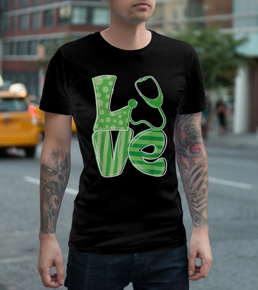 Love Stethoscope Nurse Funny St Patrick Striped Green Text T-Shirt