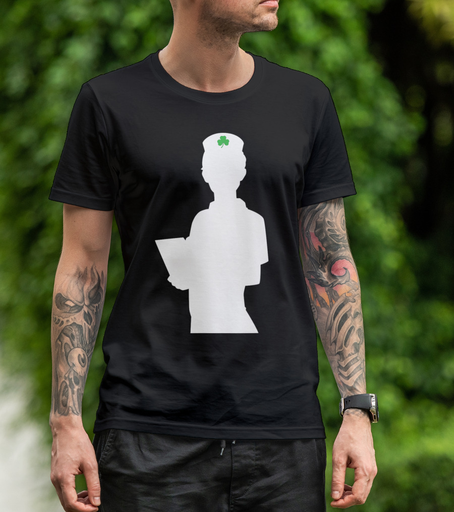 St Patricks Day Nurse Silhouette With Shamrock Hat T-Shirt