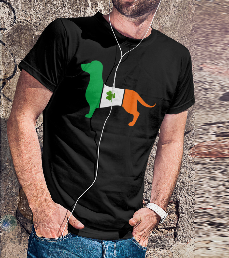 Dachshund Irish Flag St Patricks Day Clover T-Shirt