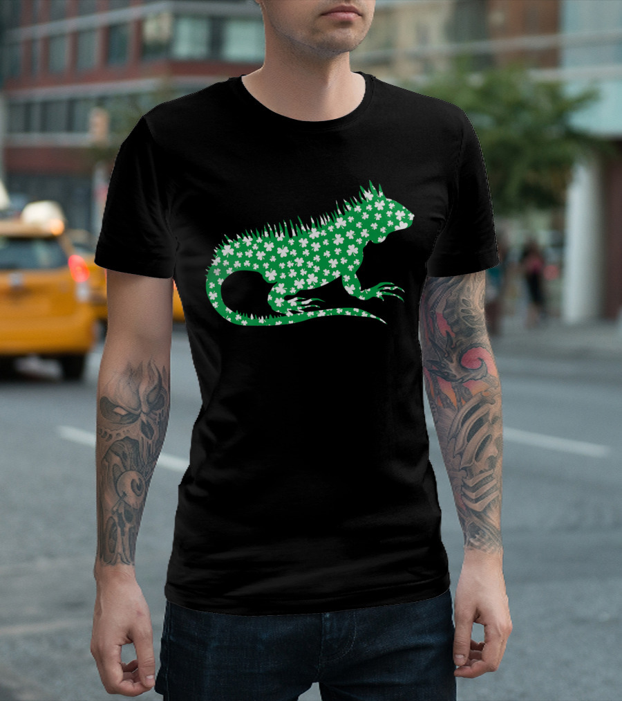 Iguana Shamrock Pattern St Patrick Day Pet Lovers T-Shirt