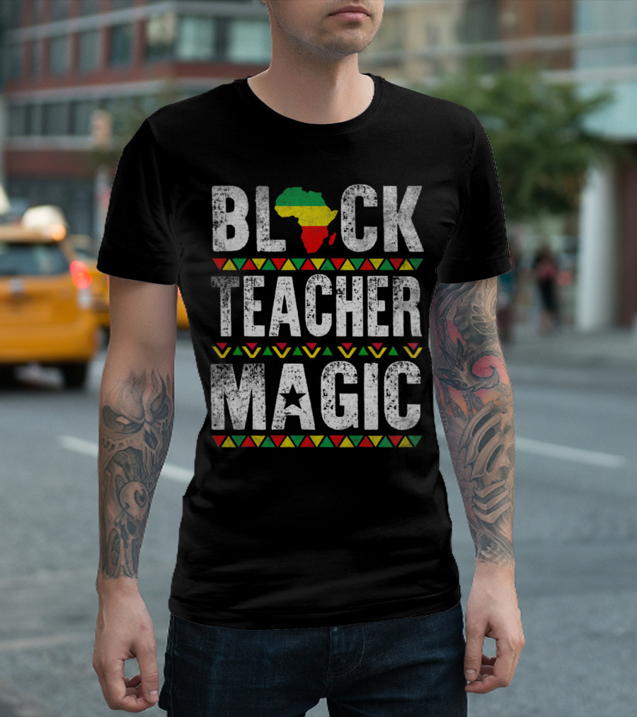 BLACK TEACHER MAGIC African Flag Colors Triangles And Star T-Shirt
