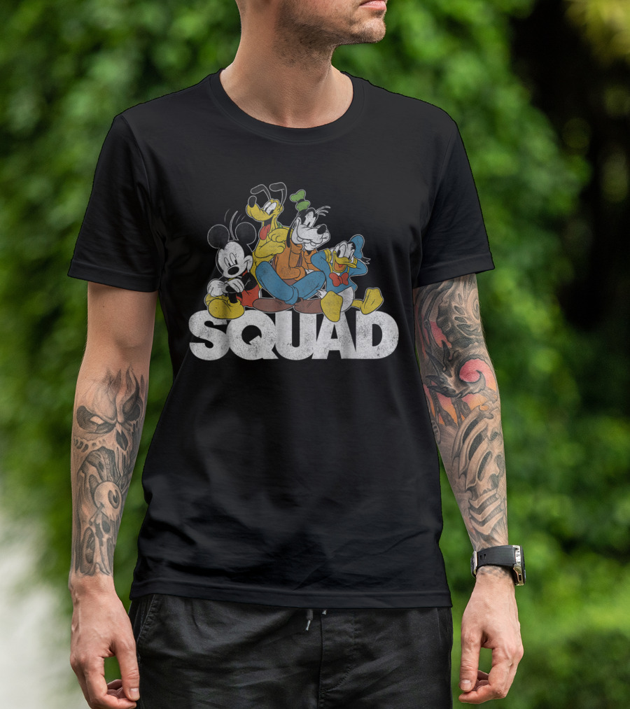 Disney Classic Mickey Mouse Goofy Donald Duck Pluto Squad T-Shirt