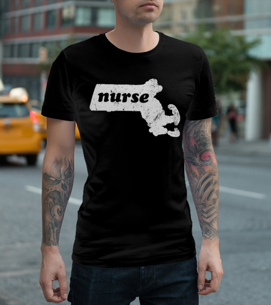 Massachusetts Nurse Map Silhouette Graduation T-Shirt