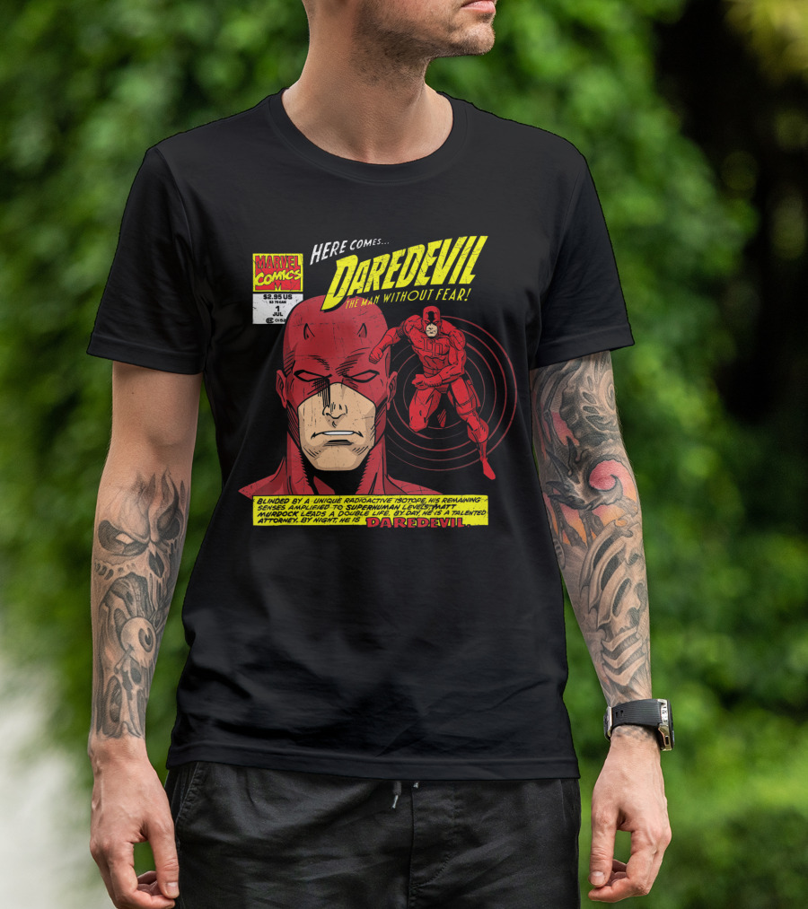 Marvel Comics Daredevil Here Comes The Man Without Fear Issue #1 Comic Book Cover T-Shirt