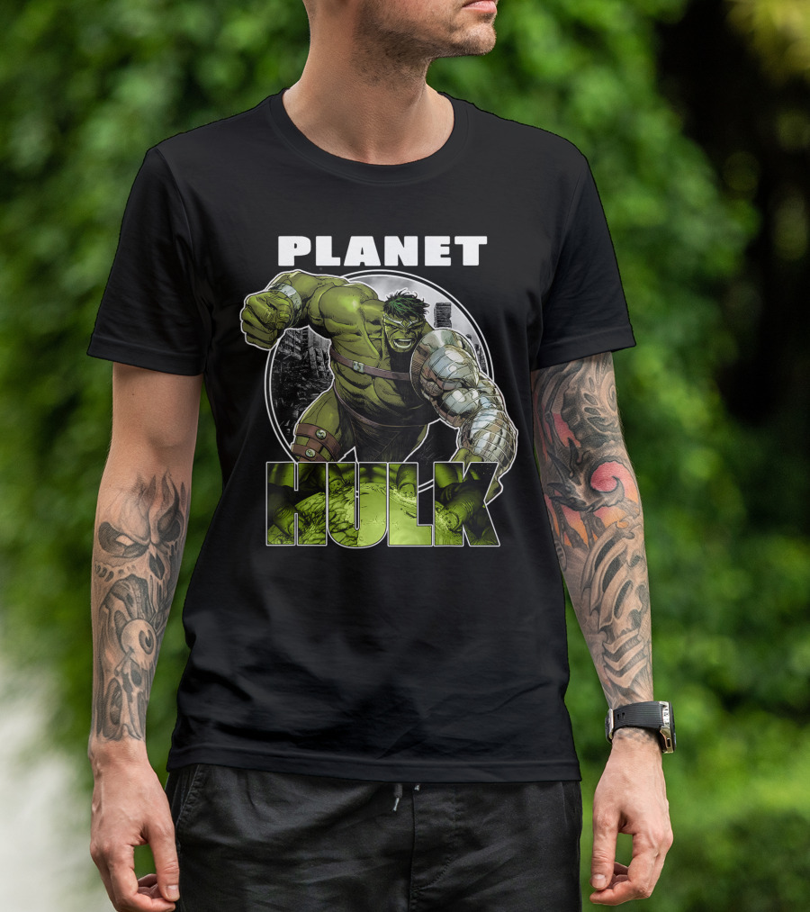Marvel Planet Hulk Metal Arm Smash Action Scene T-Shirt