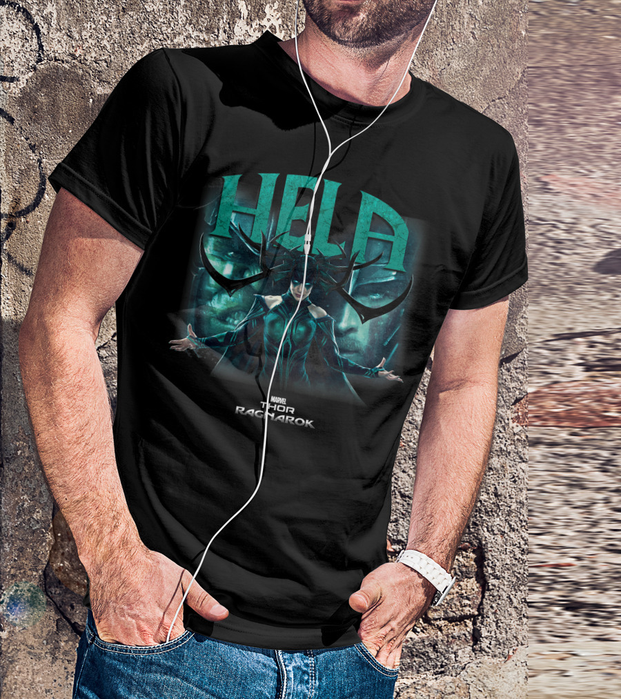 Marvel Thor Ragnarok Hela Deceiving Hands Reach Out Powerful Antlers T-Shirt