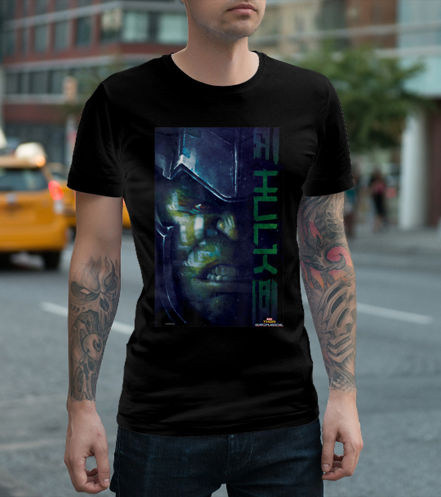 Marvel Thor Ragnarok Hulk Gladiator Half Profile Helmeted Hulk Stark Green Face T-Shirt