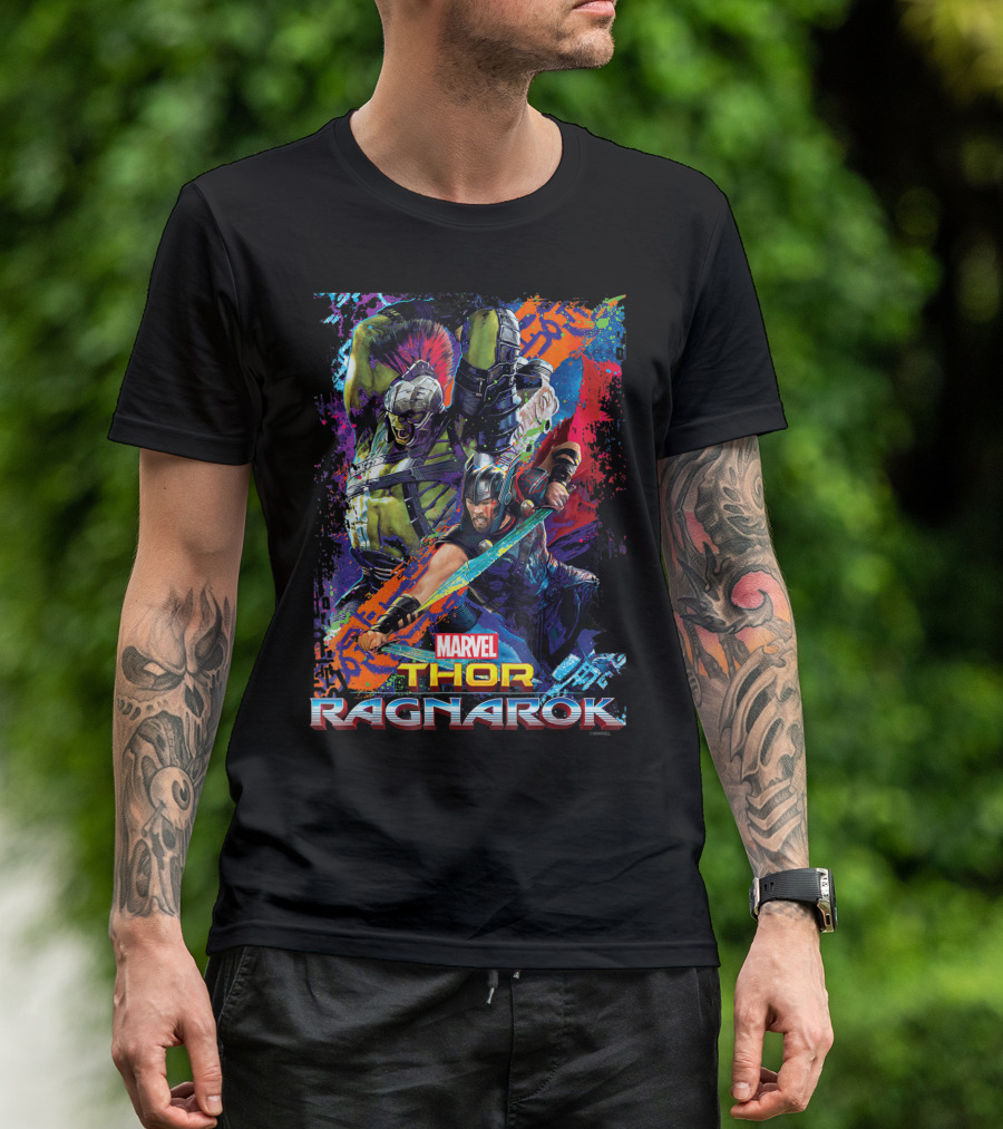 Marvel Thor Ragnarok Hulk Neon Pop Colorful Battle Scene T-Shirt