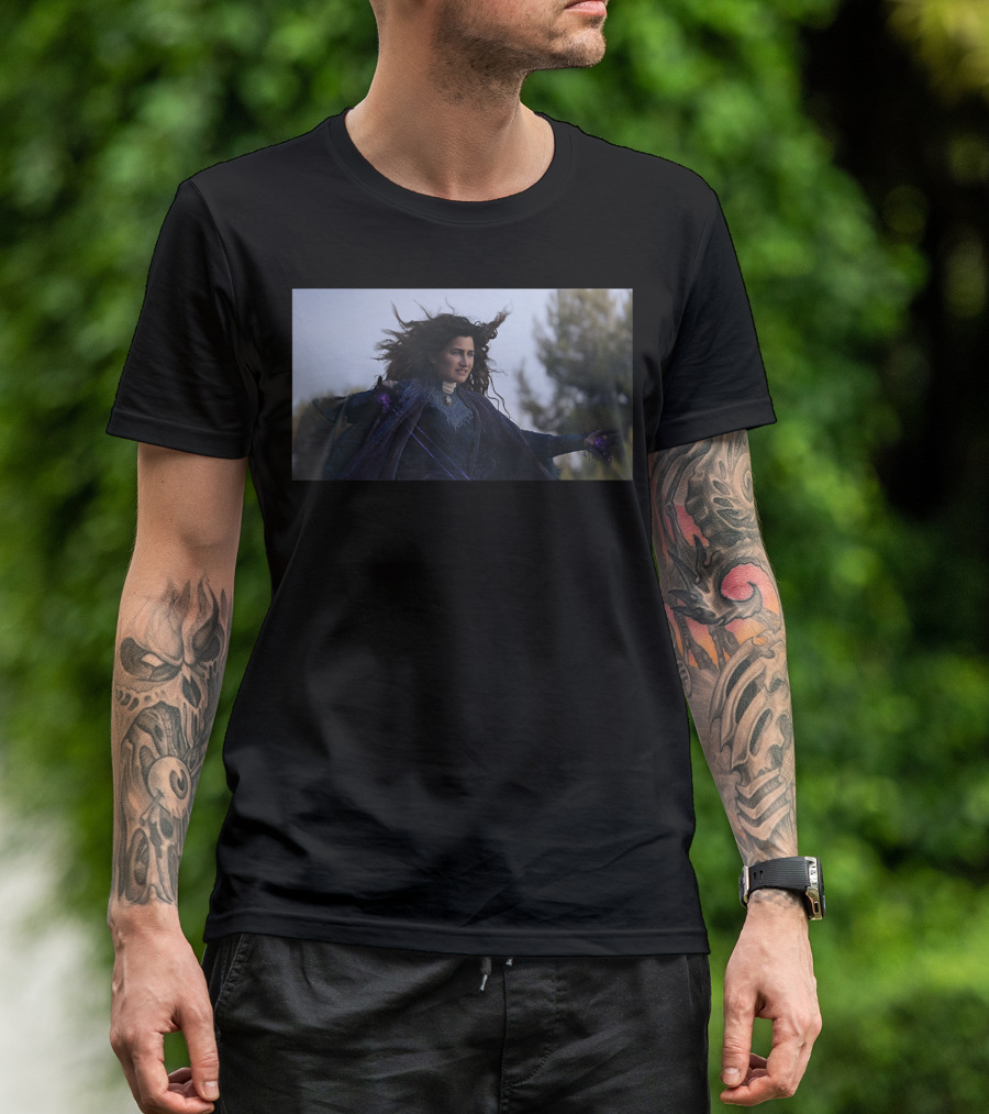 Marvel Wandavision Agatha Harkness In Flight Scene T-Shirt