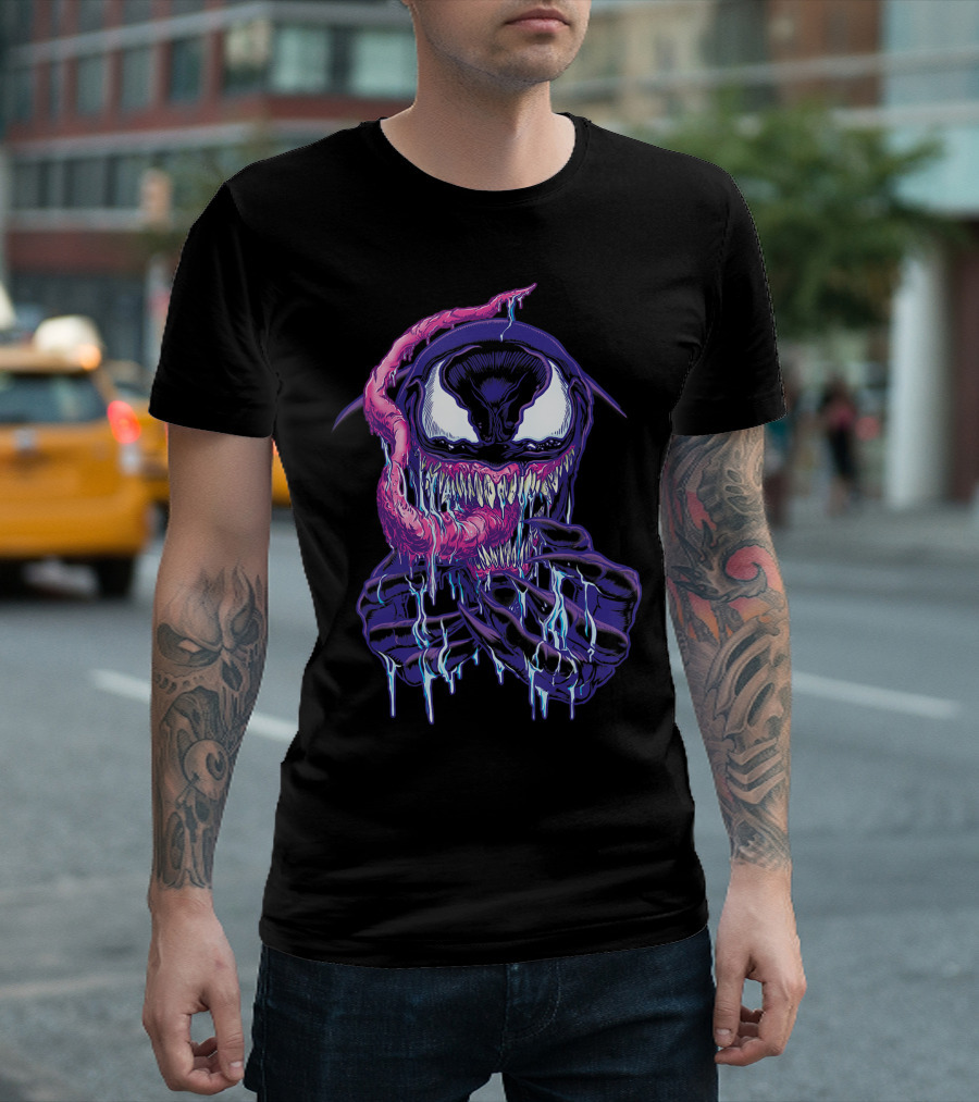 Marvel Venom We Are Tongue Claws Close Up T-Shirt