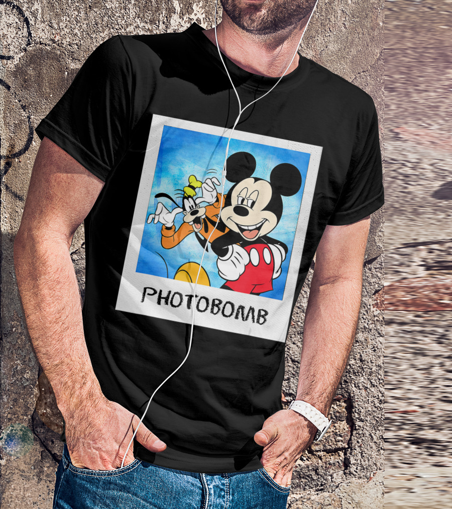 Disney Mickey And Goofy Photobomb Polaroid T-Shirt