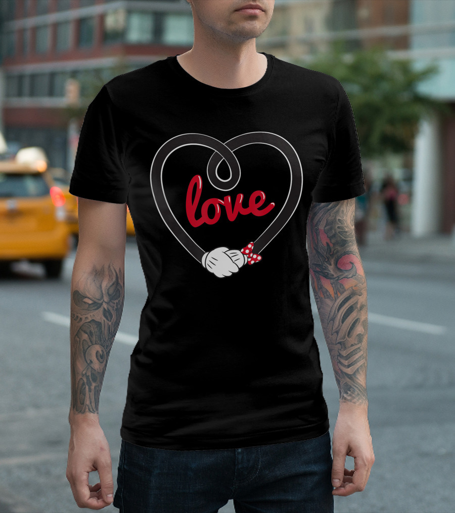 Disney Mickey Minnie Mouse Love Heart Holding Hands T-Shirt