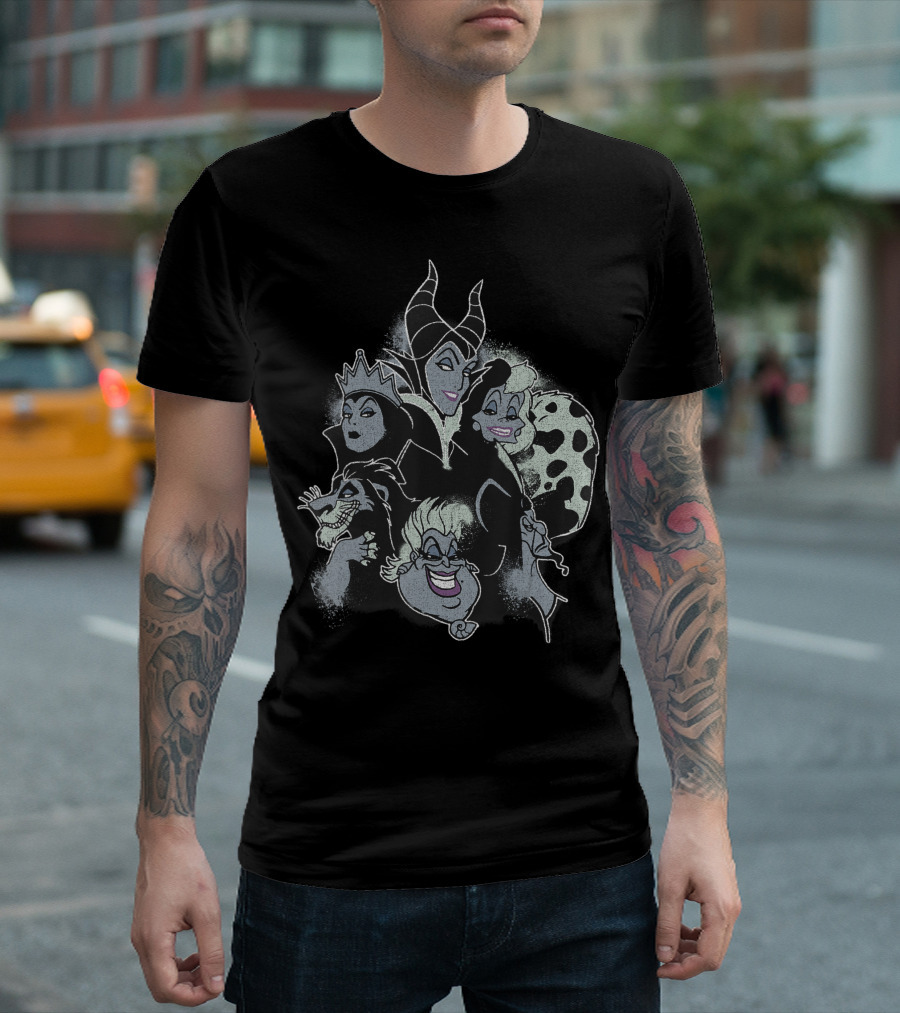 Disney Villains Maleficent Evil Queen Ursula Cruella de Vil Scar Faded Head Mashup T-Shirt