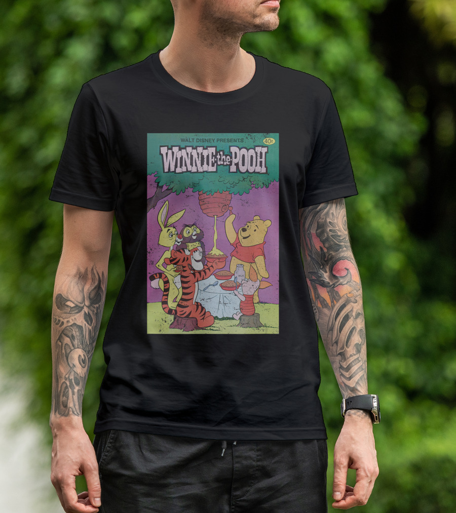 Walt Disney Presents Winnie The Pooh Vintage Comic Cover Piglet Tigger Eeyore Rabbit T-Shirt