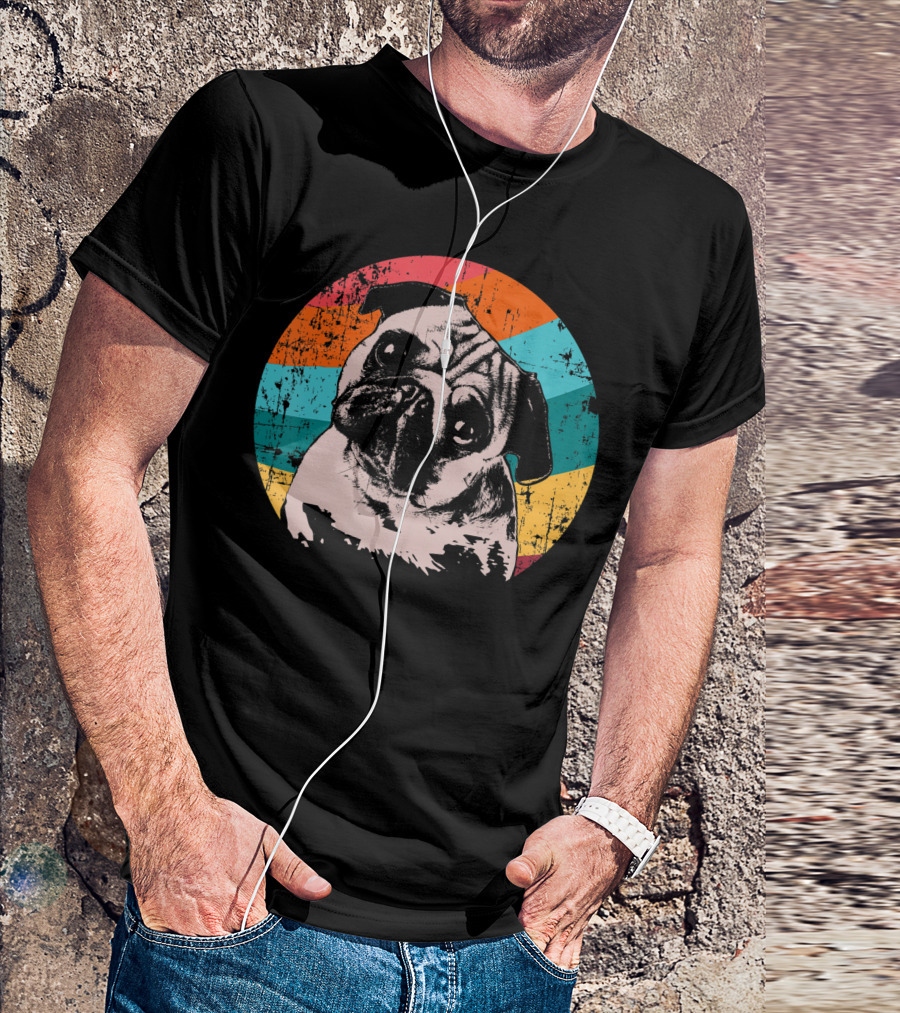 Pug Vintage Retro Rainbow Circle T-Shirt