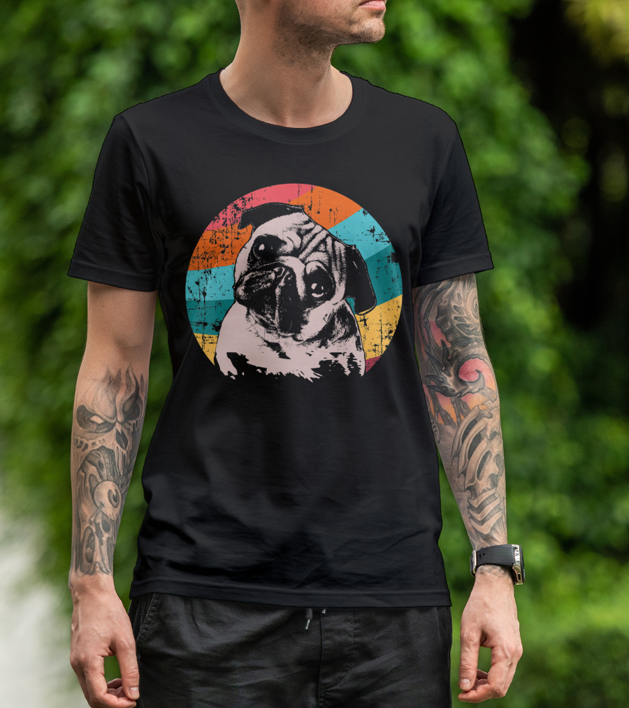 Pug Vintage Retro Rainbow Circle T-Shirt