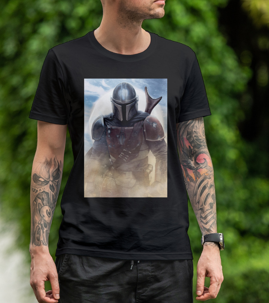 The Mandalorian Dusk Star Wars Warrior Under Moonlit Sky T-Shirt