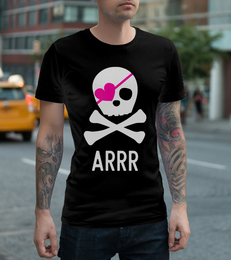 ARRR Cute Pirate Skull For Girls Pink Heart Skull And Crossbones T-Shirt