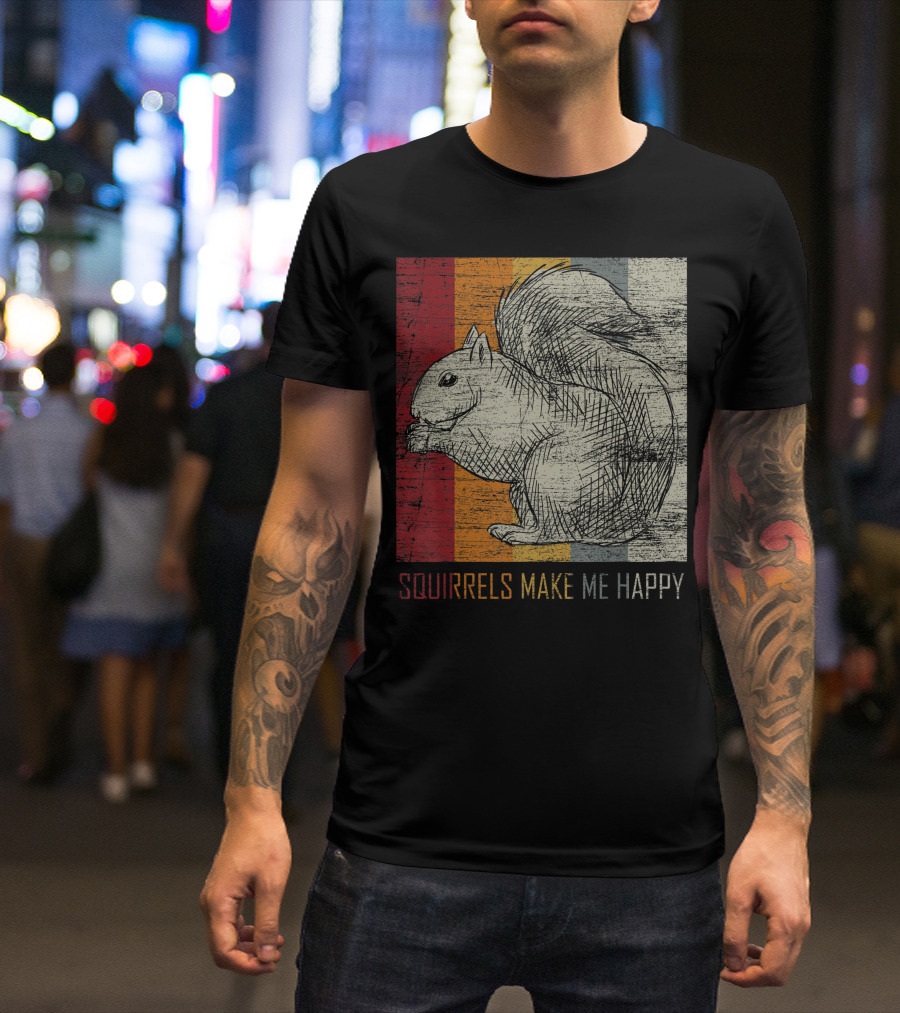 Squirrels Make Me Happy Vintage Squirrel Retro Stripes T-Shirt