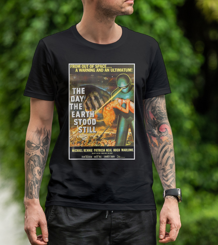 The Day The Earth Stood Still Sci Fi Robot Space Invasion Warning Ultimatum T-Shirt