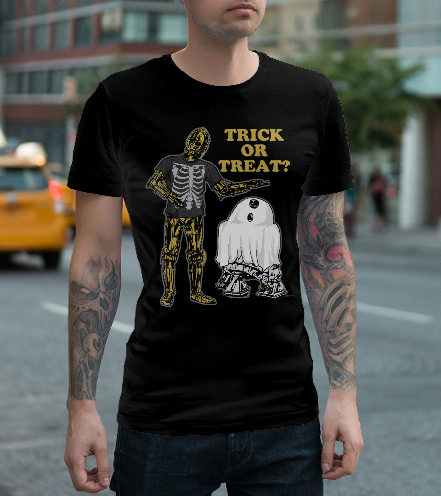 Star Wars Droids Trick Or Treat With Skeleton And Ghost Costumes Halloween Theme 8Y T-Shirt