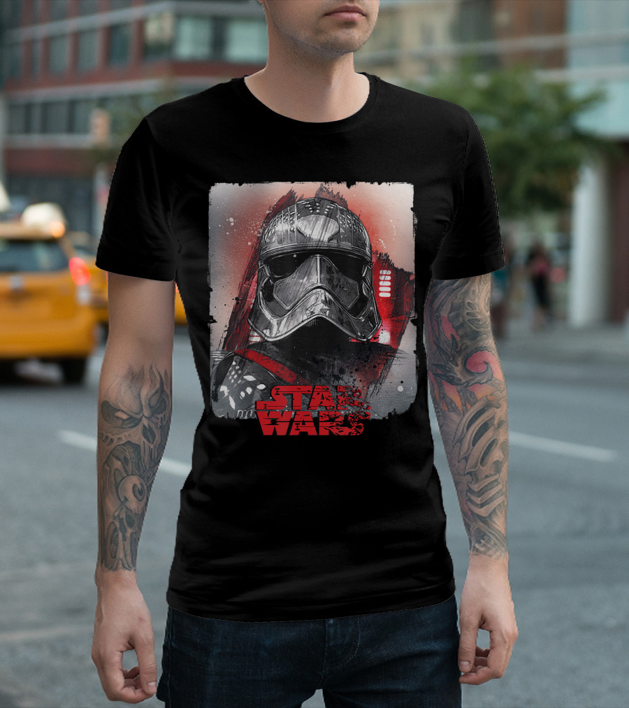 Star Wars Captain Phasma Distress Last Jedi Helmet T-Shirt