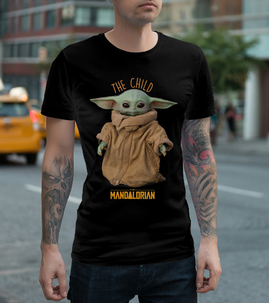 Star Wars The Mandalorian The Child Cute Yoda T-Shirt