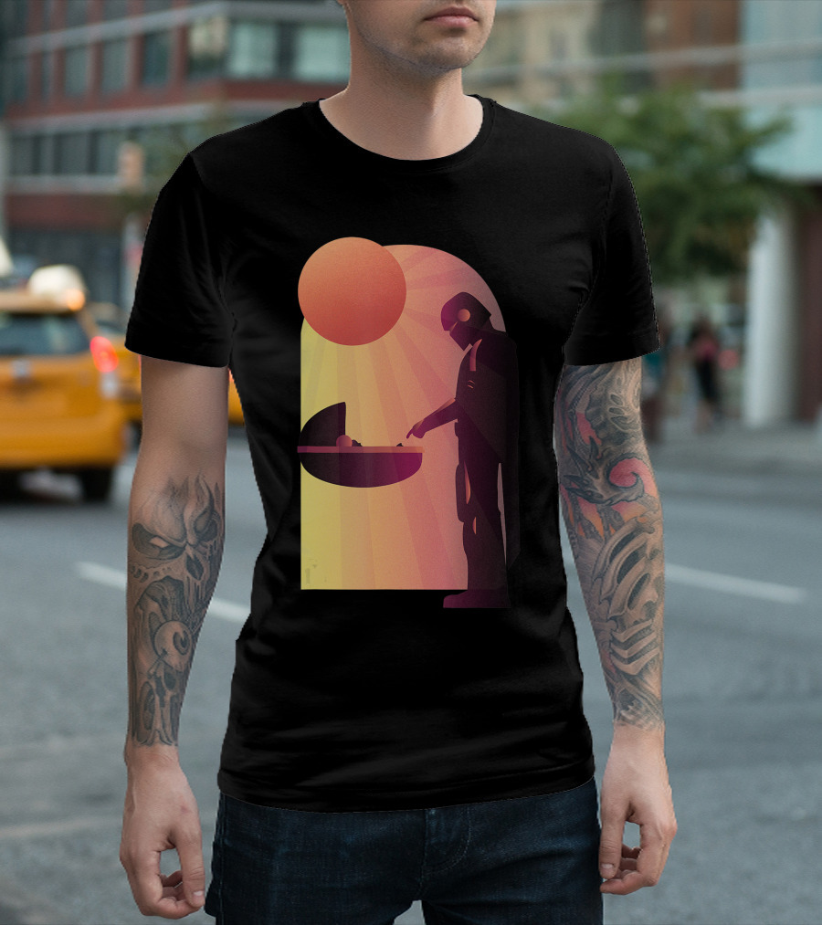 Star Wars The Mandalorian The Child Discovering Sunset Scene T-Shirt