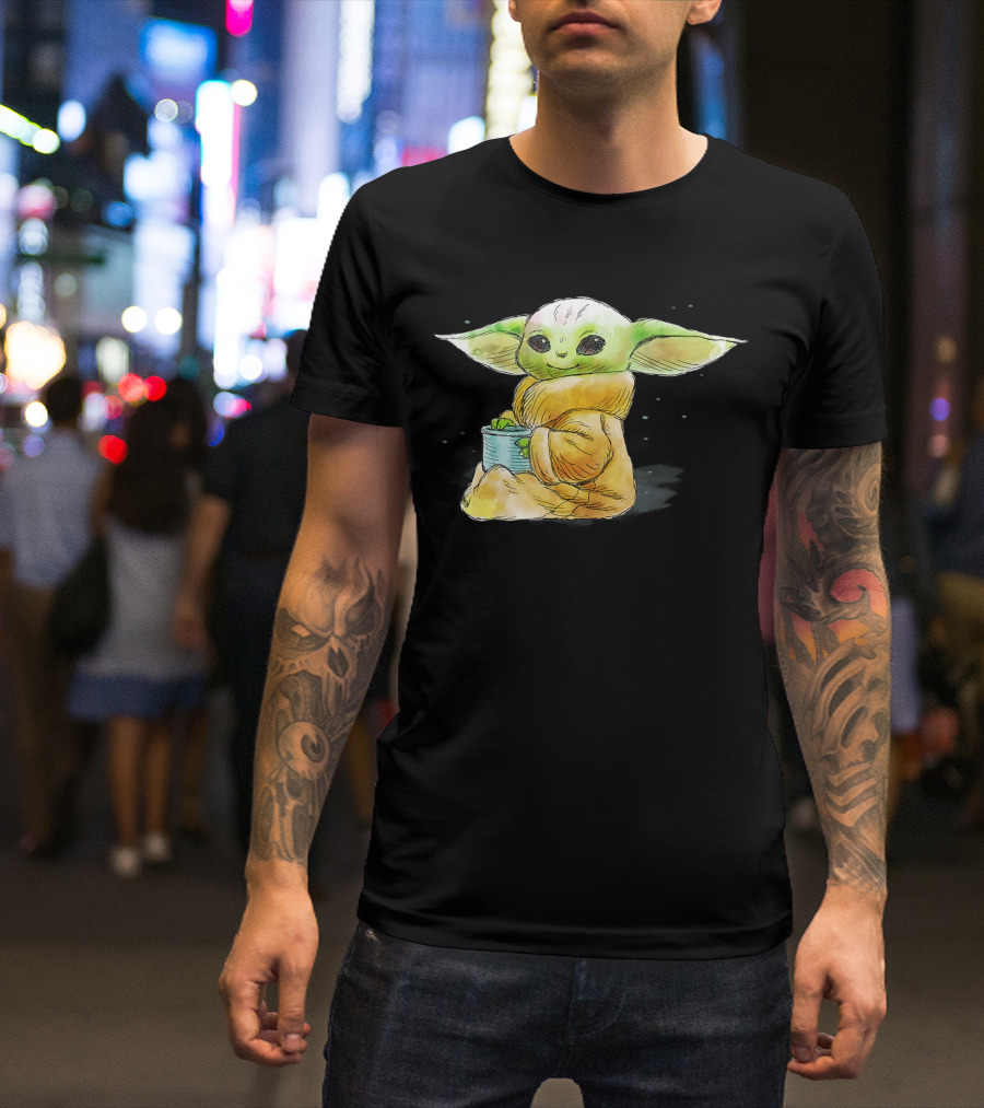 Star Wars The Mandalorian The Child Holding Soup Cup T-Shirt