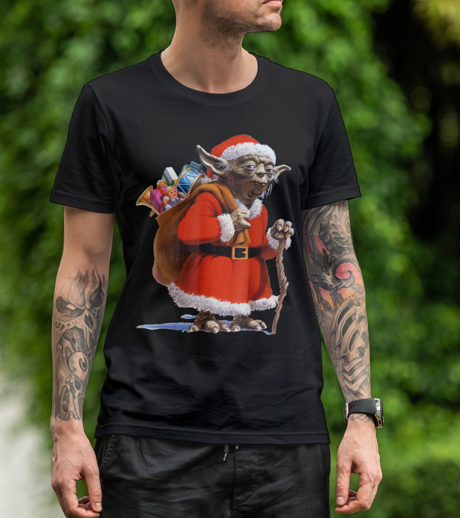 Star Wars Yoda Santa Claus Sack Of Presents Christmas Edition T-Shirt
