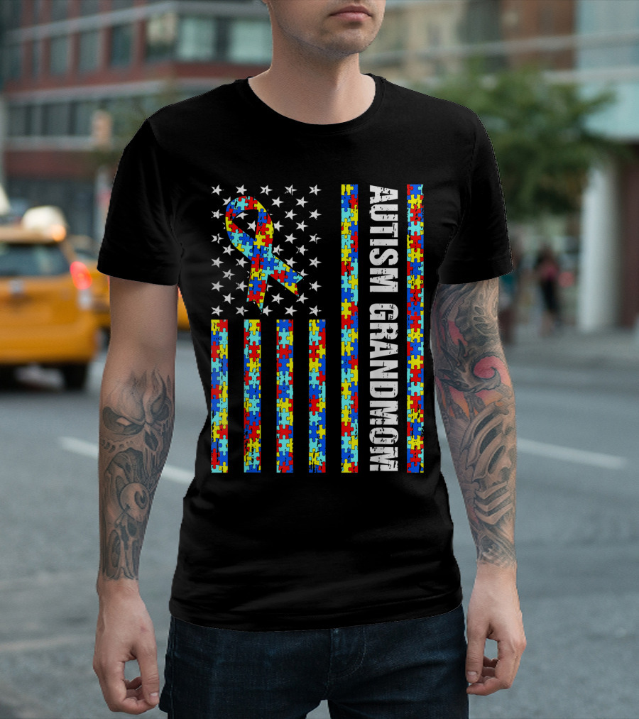 Autism Grandmom USA Flag with Puzzle Ribbon Pride T-Shirt